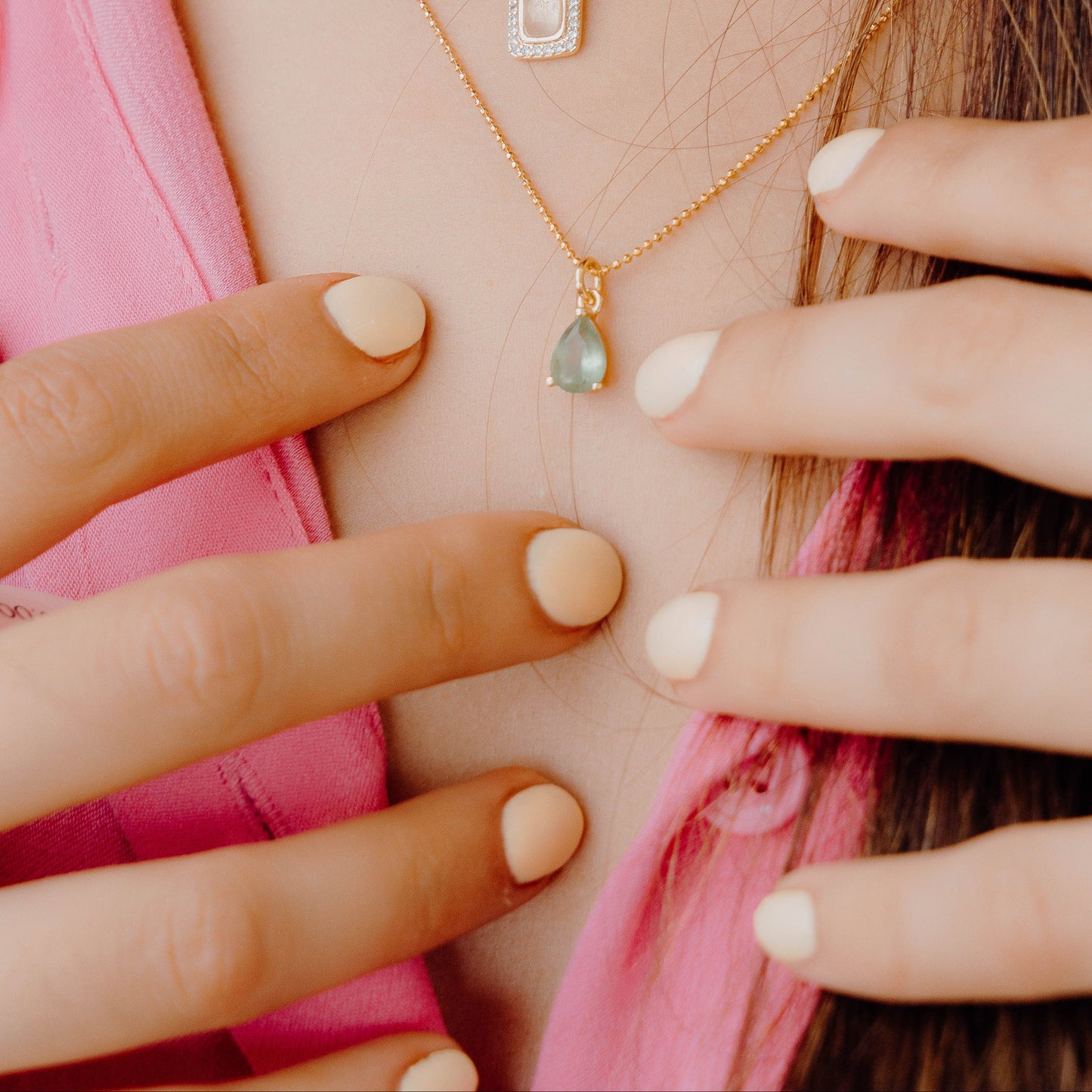 Collar Cristal Gota Verde