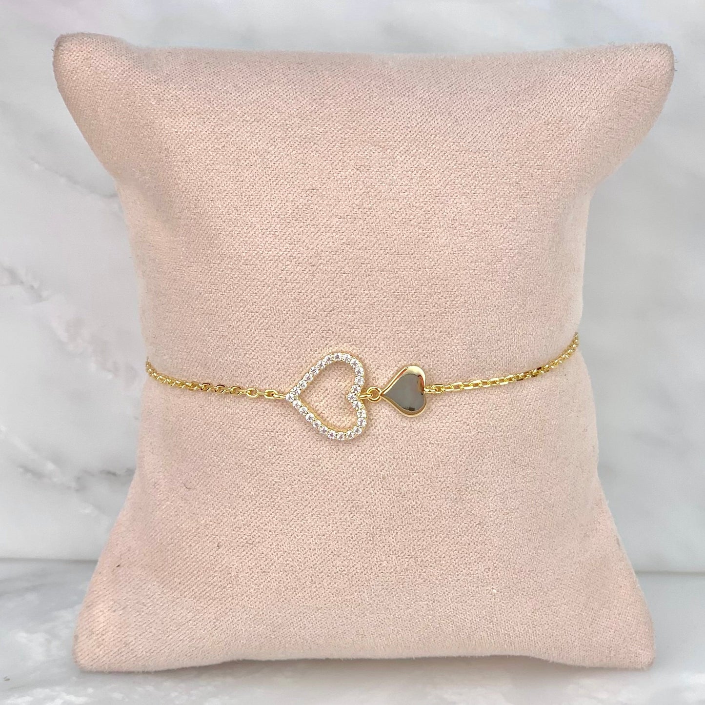 Pulsera Dos Corazones Dorada