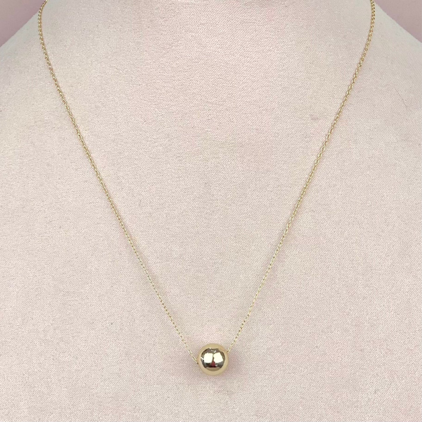 Collar Esfera Dorada