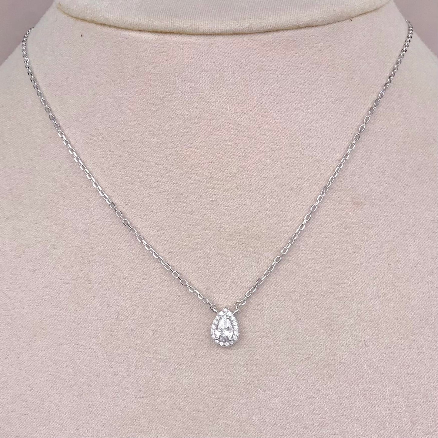 Collar Gota Zirconia Plateado