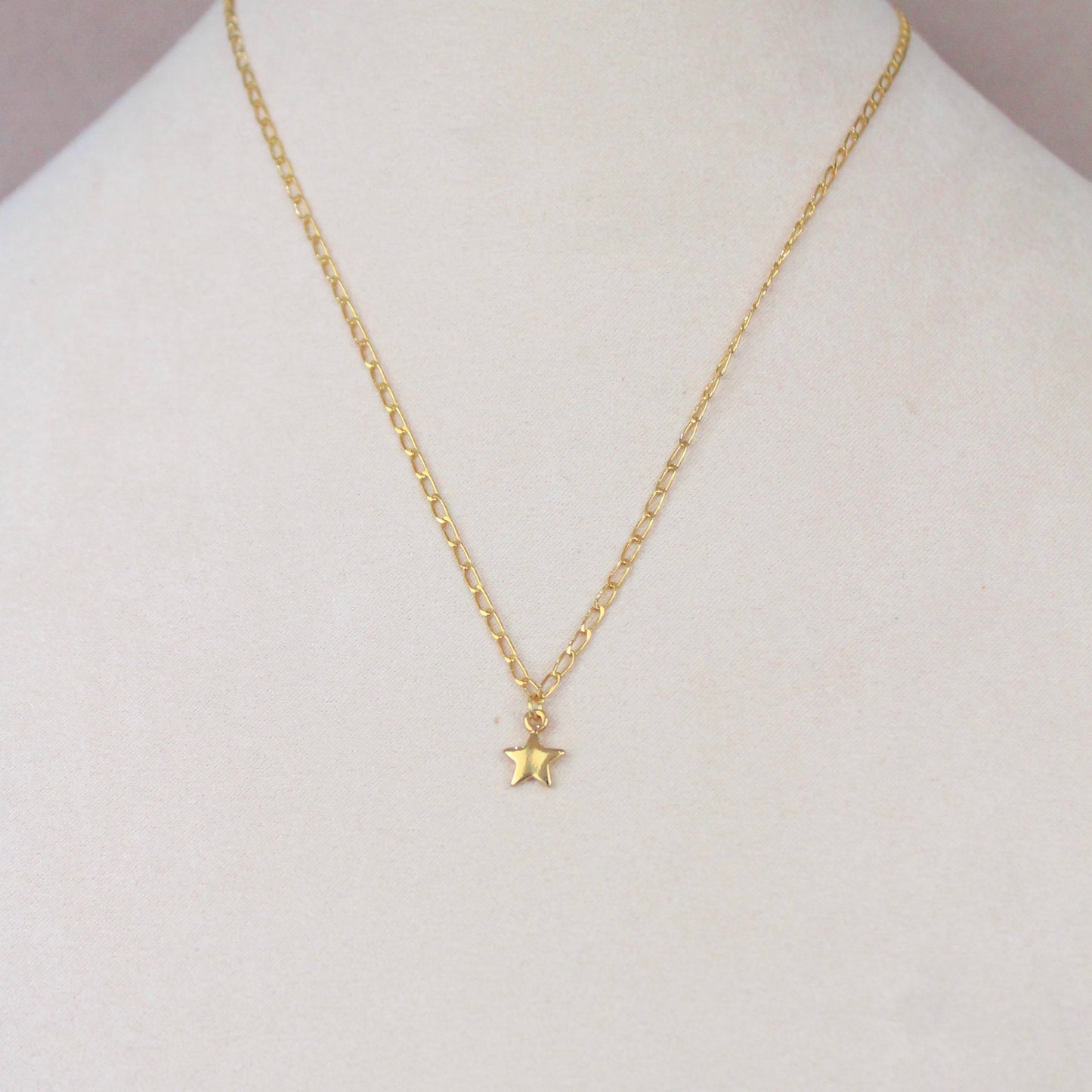 Collar Estrella dorada