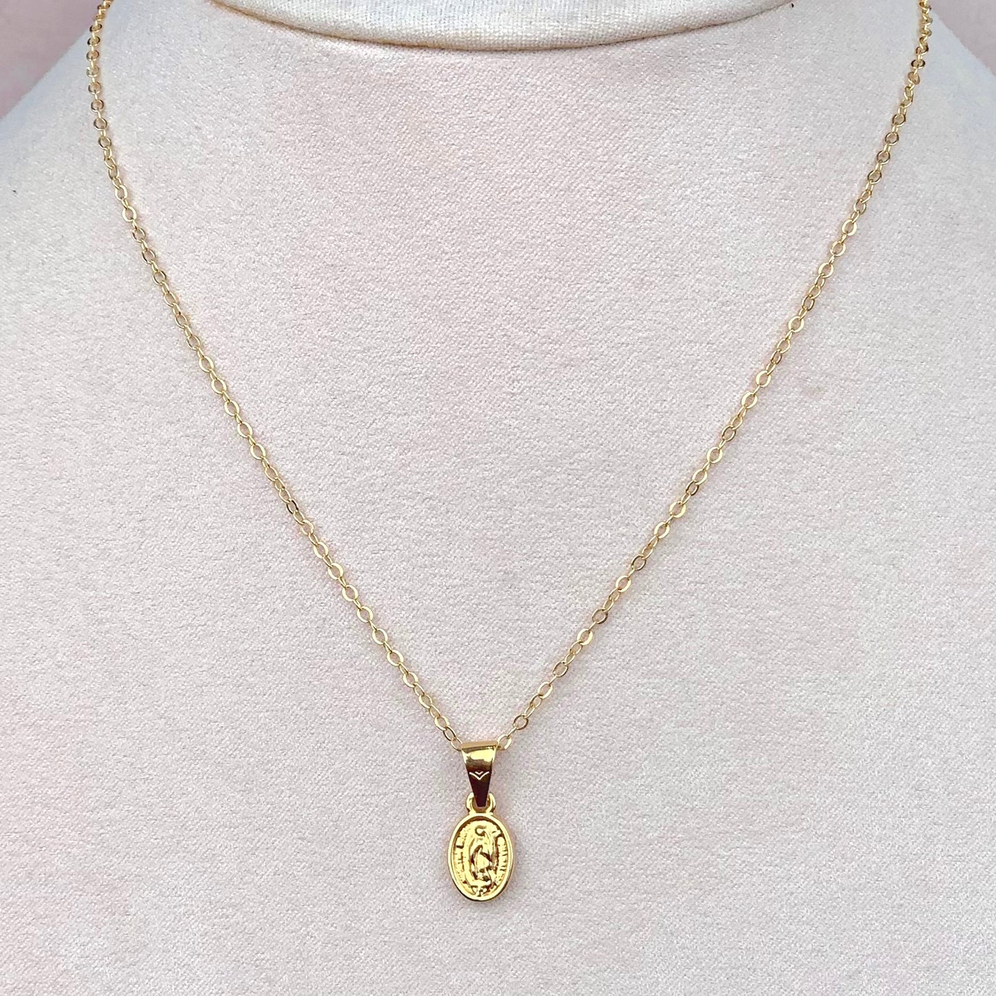 Collar Virgen de Guadalupe