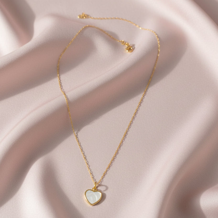 Collar Corazón Blanco