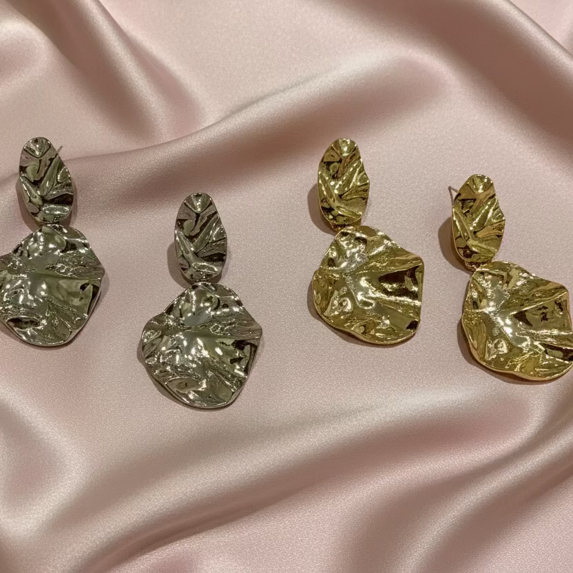 Aretes Abollados