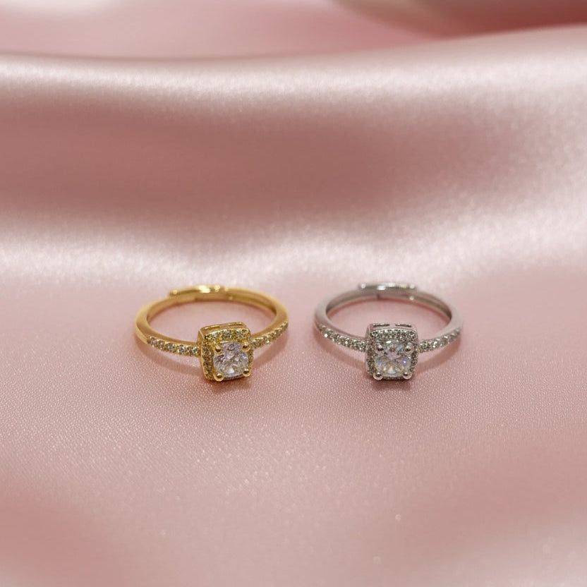 Anillo Ajustable Zirconia Cuadrada Grande