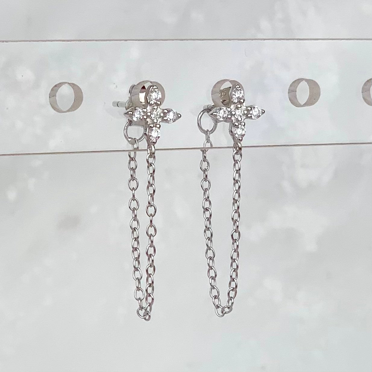 Piercing Cadena Flor Plateado