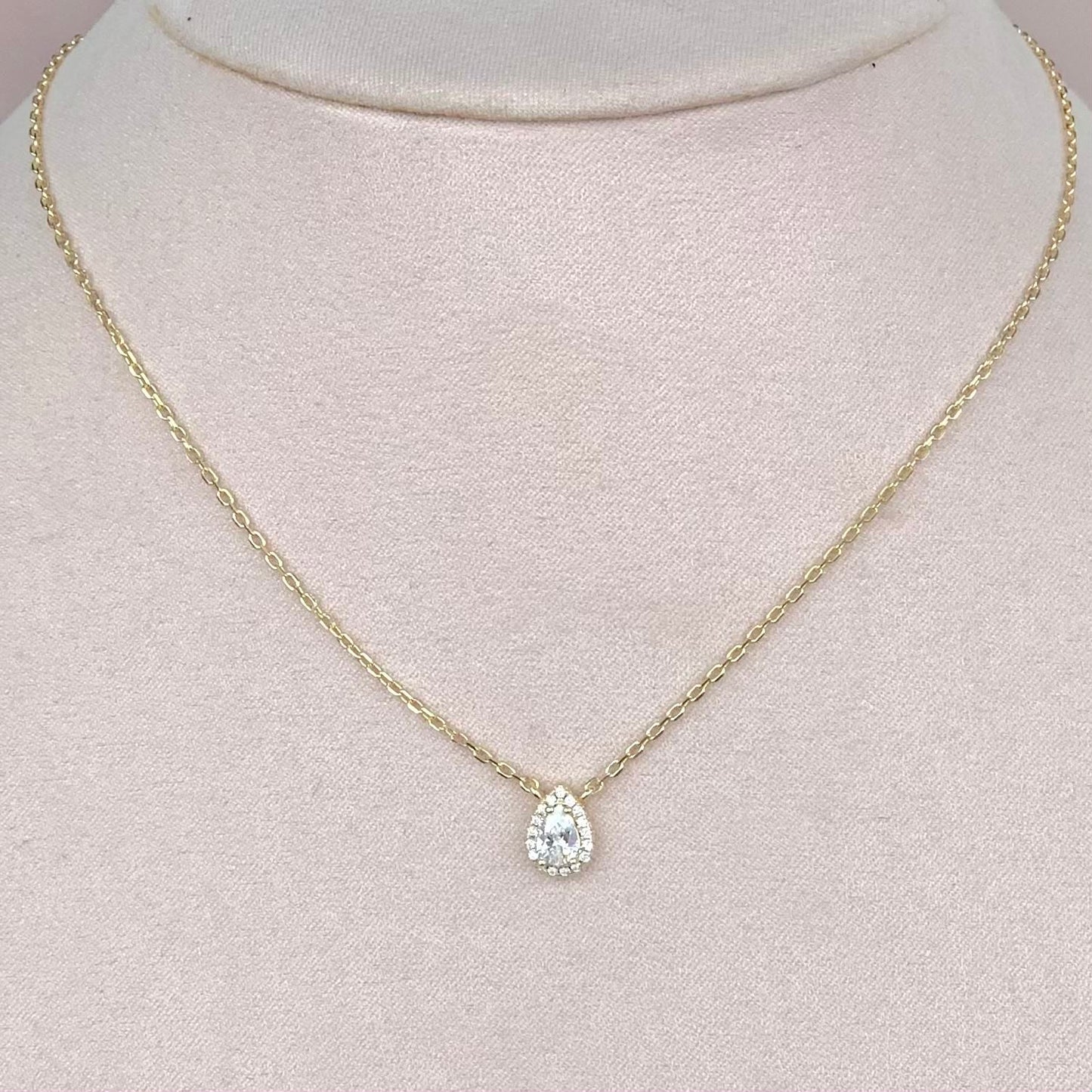 Collar Gota Zirconia Dorado