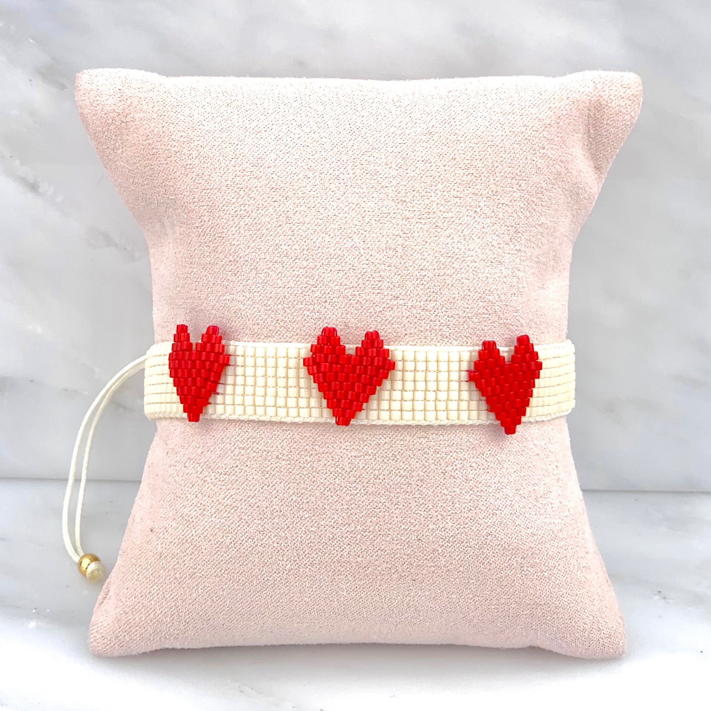 Pulsera Tres Corazones Rojos