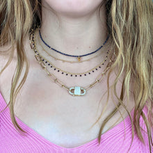 Cargar imagen en el visor de la galería, Collar Broche Candado
