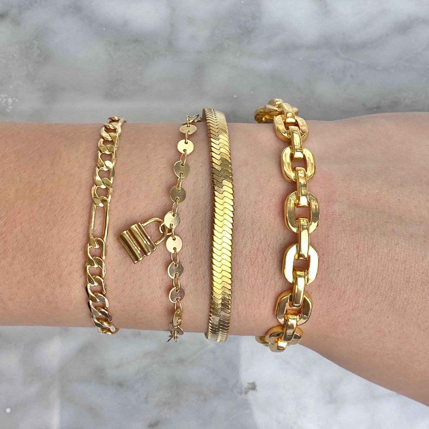 Brazalete Eslabones Dorado