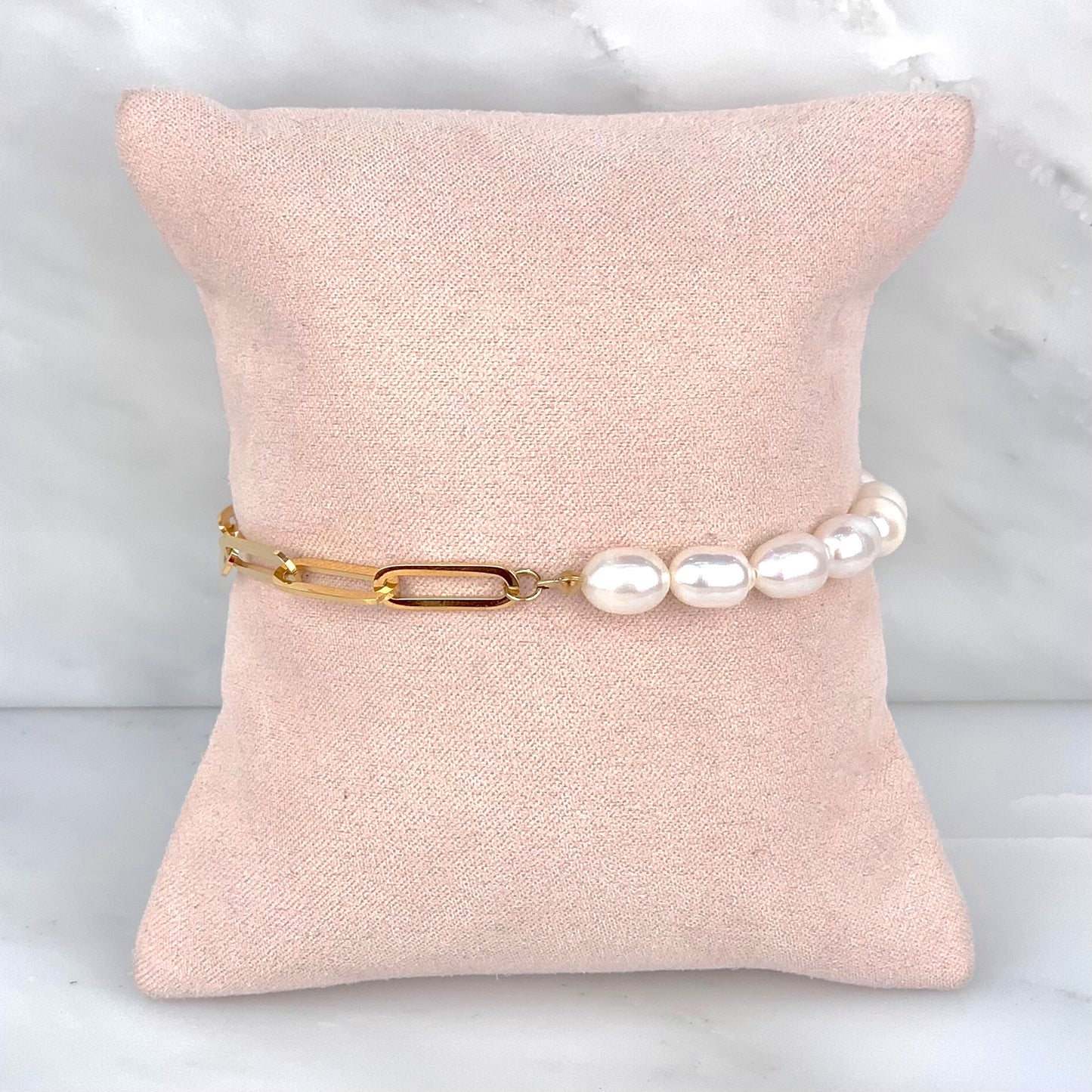 Pulsera Mitad Perlas Mitad Cadena